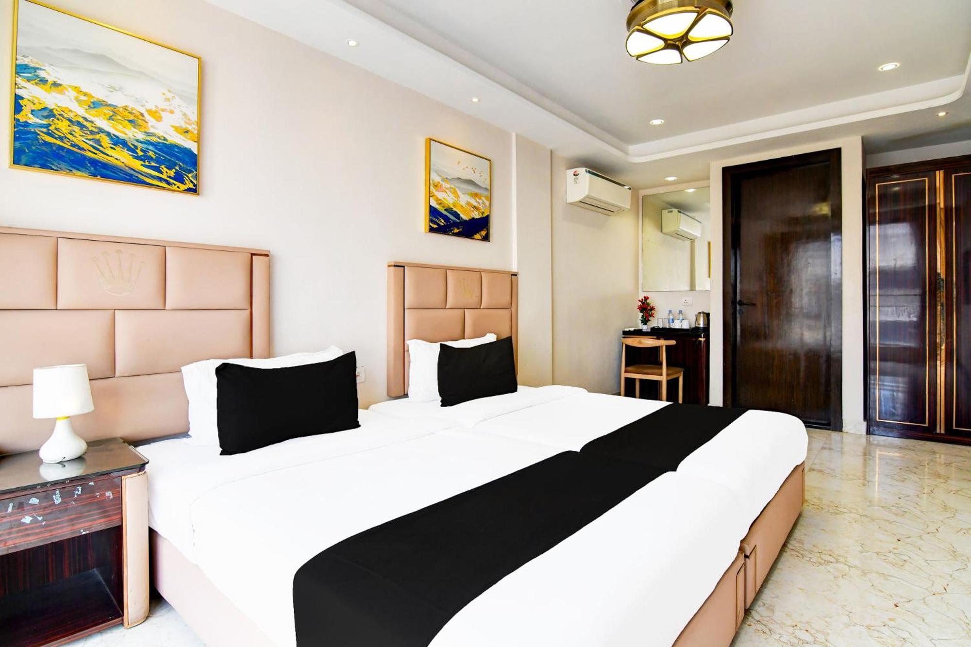 Super Townhouse New Town Formerly Krish Residency كولكاتا المظهر الخارجي الصورة